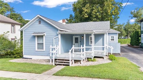 230 E Main St, Gettysburg, OH, 45328-6016 | Card Image
