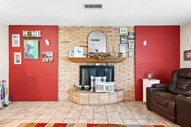 5612 E Midway Rd, House other with 3 bedrooms, 2 bathrooms and 4 parking in Big Spring TX | Image 22