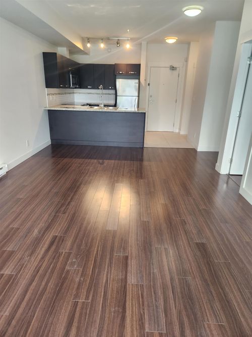 304-1975 Mccallum Rd, Abbotsford, BC, V2S3N3 | Card Image