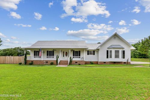 153 Giddens St, Newton Grove, NC, 28366-7703 | Card Image