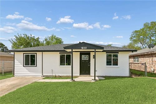 7833 Britt St, Westwego, LA, 70094-4048 | Card Image
