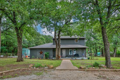 7300 W Line Rd, Collinsville, TX, 76233-2733 | Card Image