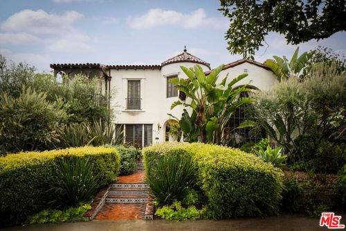 4918 Angeles Vista Blvd, View Park, CA, 90043-1737 | Card Image