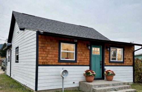 3320 Paxson Ave, Butte, MT, 59701-3529 | Card Image