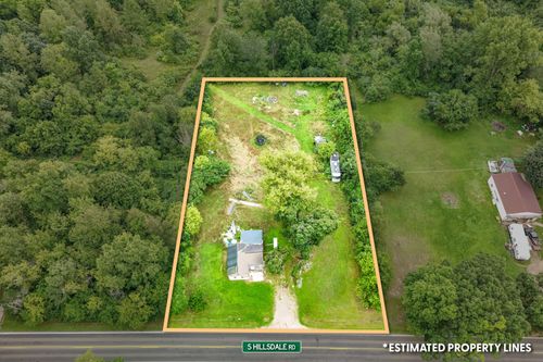 1451 S Hillsdale Road, Hillsdale, MI, 49242 | Card Image