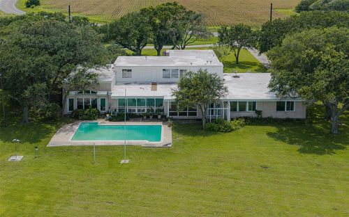 1700 S Virginia St, Port Lavaca, TX, 77979-4368 | Card Image