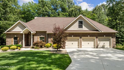 22 King John Ln, Crossville, TN, 38558-2501 | Card Image