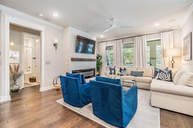 11639 Sweet Tangerine Ln, House other with 5 bedrooms, 3 bathrooms and null parking in TAMPA FL | Image 6