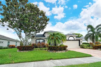 8918 Olde Hickory Avenue, House other with 2 bedrooms, 2 bathrooms and null parking in Sarasota FL | Image 1