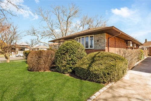 7-03 147th St, Whitestone, NY, 11357-1631 | Card Image