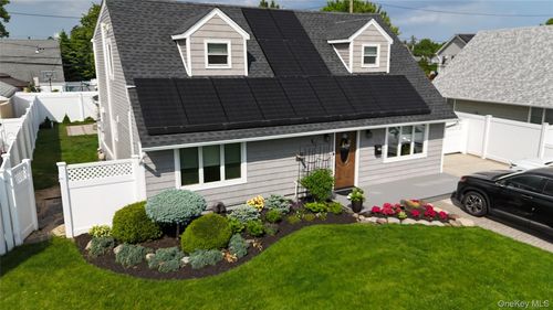 2393 Cooper Dr, East Meadow, NY, 11554-2601 | Card Image