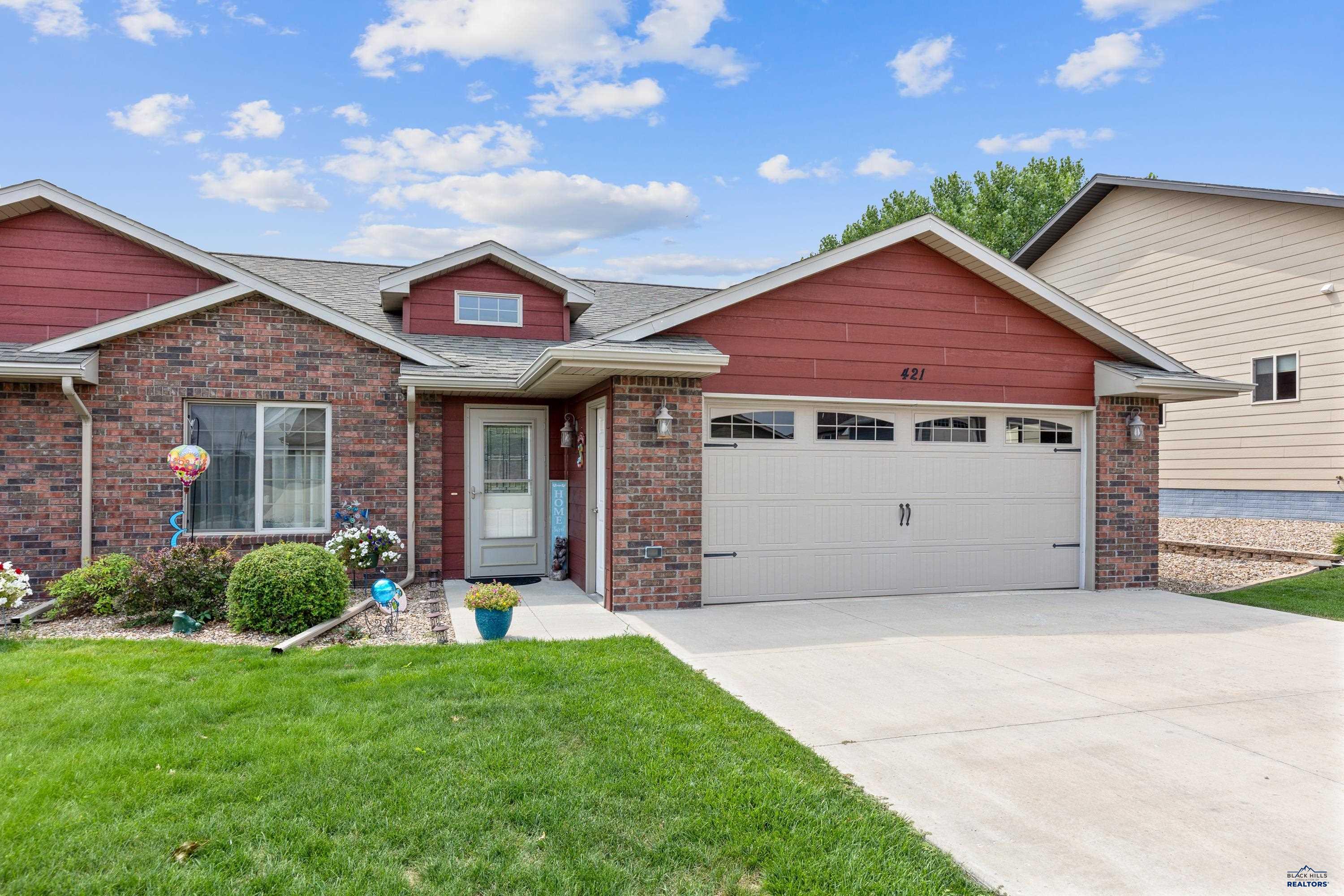 Topaz Ln, Rapid City, SD 57701
