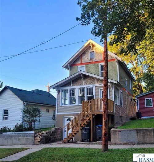 322 E Vine St, Mankato, MN, 56001-3315 | Card Image
