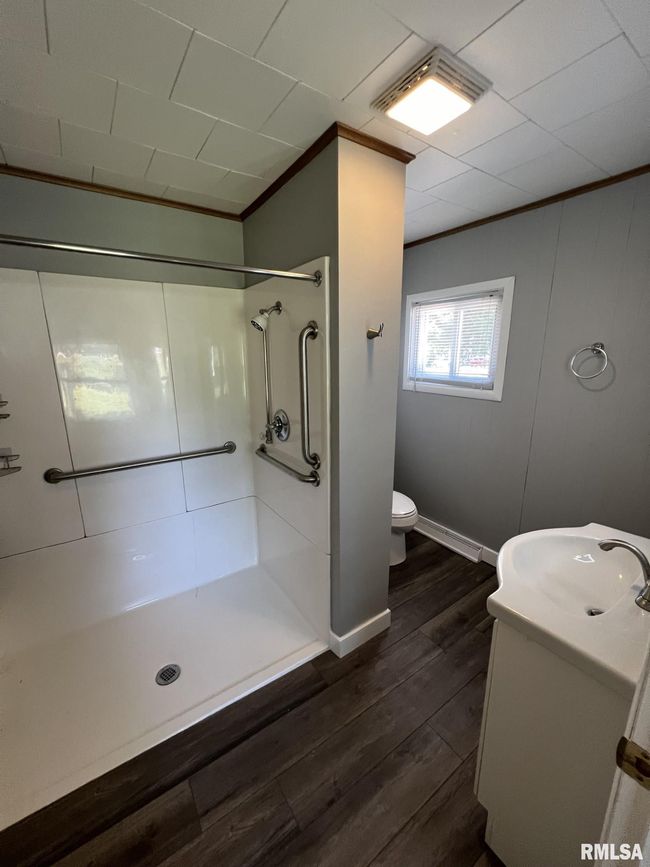 700 Willow St, House other with 2 bedrooms, 1 bathrooms and null parking in Kewanee IL | Image 17