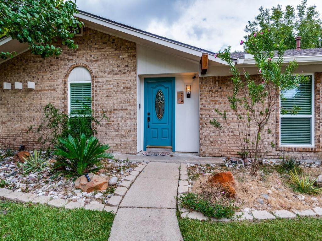 Woodcastle Dr, Garland, TX 75040