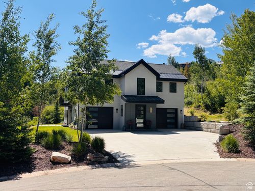 8680 Saddleback Cir, Park City, UT, 84098-4727 | Card Image