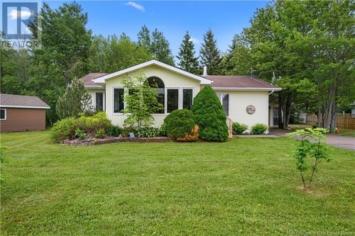 5 Broussard Rue, Cap Pelé, NB, E4N1N1 | Card Image