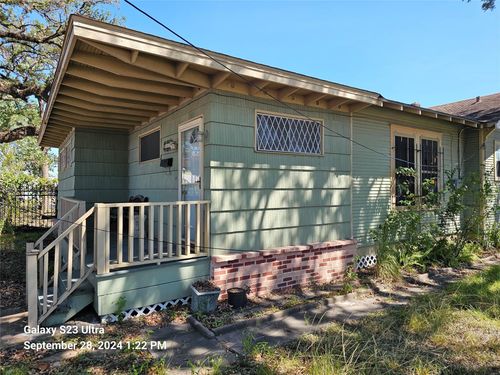 517 Sampson St, Houston, TX, 77003-3322 | Card Image