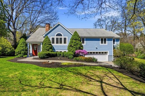 98 Blossomcrest Rd, Lexington, MA, 02421-7124 | Card Image
