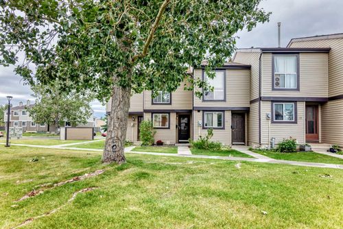 11-3029 Rundleson Rd Ne, Calgary, AB, T1Y3Z5 | Card Image