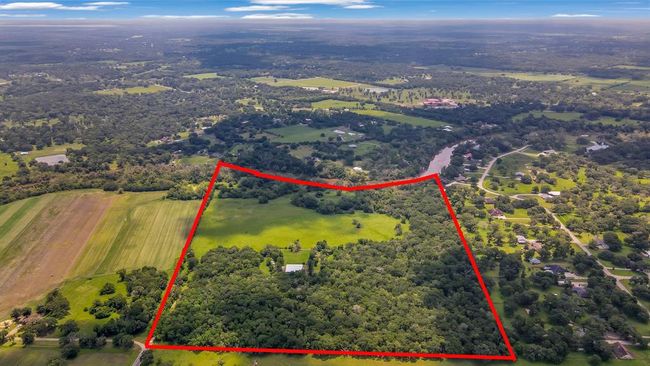 250 County Road 498, Home with 3 bedrooms, 2 bathrooms and 6 parking in Sweeny TX | Image 26