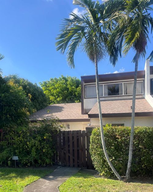 7a-1787 Abbey Rd, West Palm Beach, FL, 33415-5643 | Card Image
