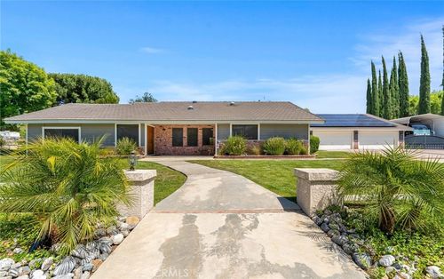 26280 Thacker Dr, Hemet, CA, 92544-6624 | Card Image