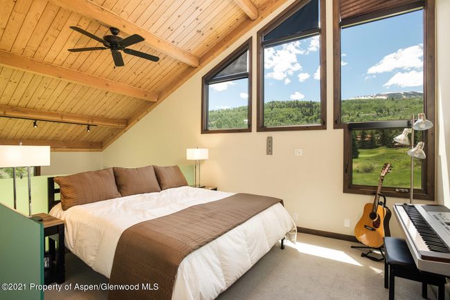 25 - 4000 Brush Creek Rd, Townhouse with 2 bedrooms, 2 bathrooms and 1 parking in Snowmass Village CO | Image 7