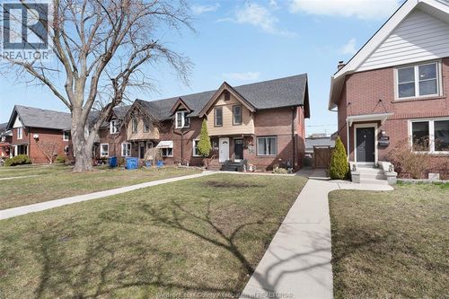 1282 Monmouth Rd, Windsor, ON, N8Y3M1 | Card Image