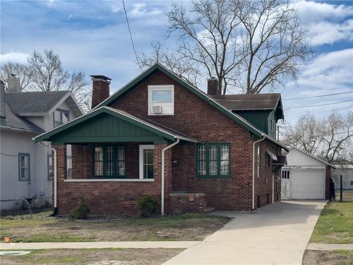 719 E Jefferson Ave, Effingham, IL, 62401-3408 | Card Image