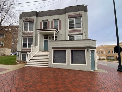 120-122 Spring St, Elgin, IL, 60120-5598 | Card Image