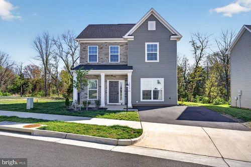 10615 Whispering Pine Ln, MCGAHEYSVILLE, VA, 22840-2448 | Card Image