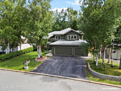 3561 Eastwind Dr, Anchorage, AK, 99516-3573 | Card Image