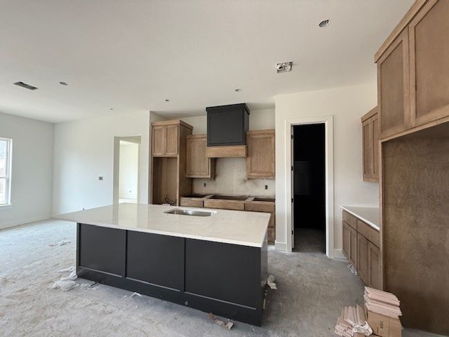 5008 Booth Falls Trl, House other with 3 bedrooms, 4 bathrooms and null parking in Bryan TX | Image 9