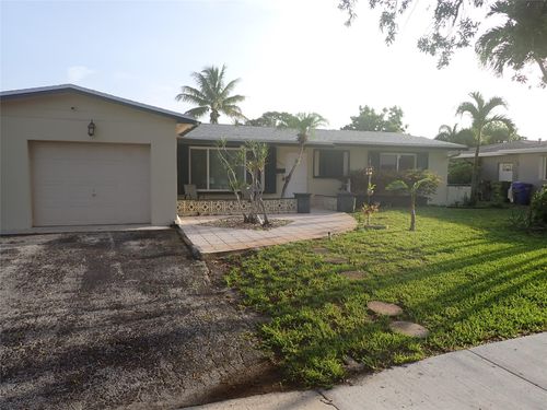 8501 Nw 19th St, Pembroke Pines, FL, 33024-3410 | Card Image