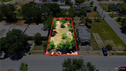222 W Pablo Layton St, Elsa, TX, 78543 | Card Image