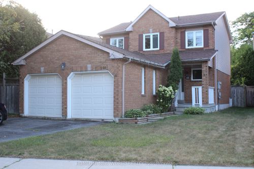 100 Bassett Blvd, Whitby, ON, L1N8X3 | Card Image