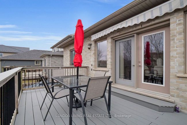 2820 Devon Rd, House other with 4 bedrooms, 3 bathrooms and 4 parking in London ON | Image 43