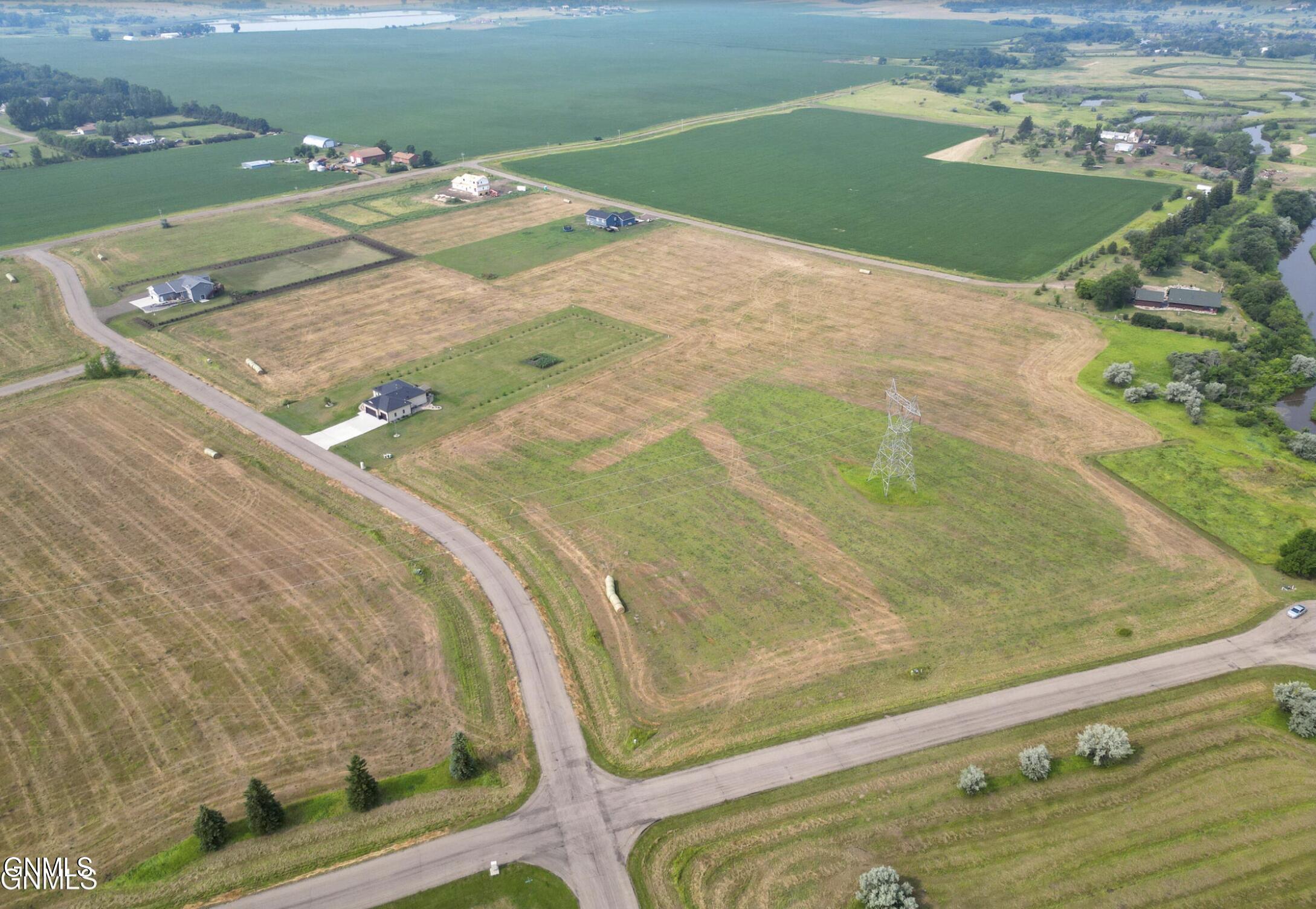Land in Menoken 4