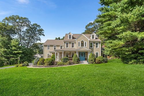 1 Jonathans Way, Upton, MA, 01568-1678 | Card Image