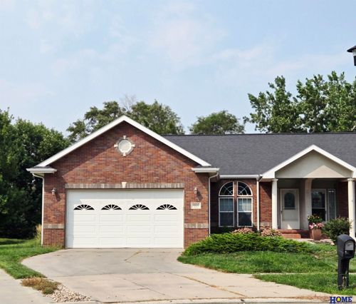 4600 Shirl Ct, Lincoln, NE, 68516-4297 | Card Image