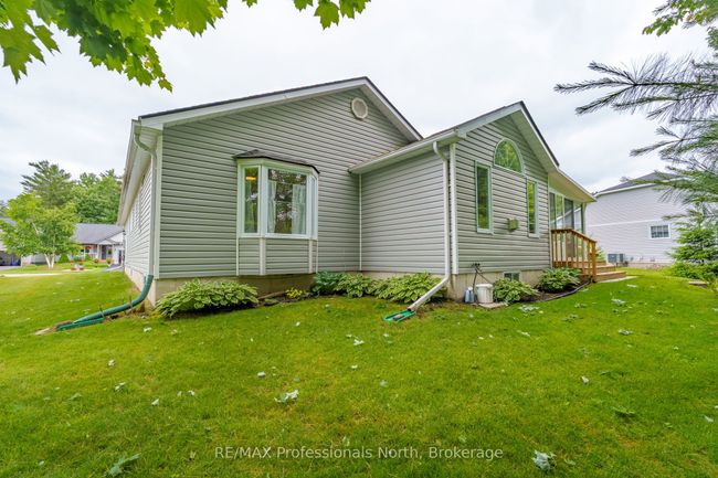 4 Red Maple Crt, House other with 3 bedrooms, 2 bathrooms and 4 parking in Gravenhurst ON | Image 34
