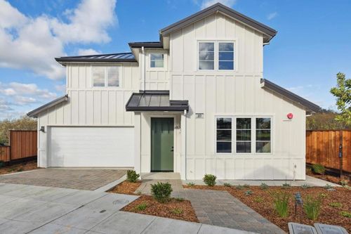577 Creekside Dr, Half Moon Bay, CA, 94019 | Card Image