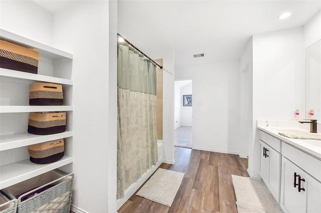 24222 Sandstone Valley Ln, House other with 5 bedrooms, 3 bathrooms and 2 parking in Spring TX | Image 19