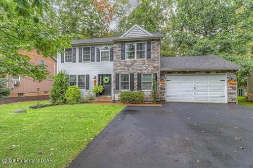 240 Shingle Mill Dr, DRUMS, PA, 18222-1211 | Card Image