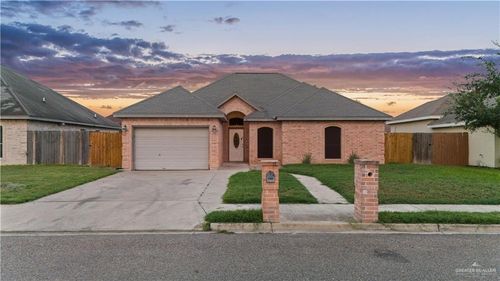 1306 S New Jersey St, Mission, TX, 78573-8243 | Card Image