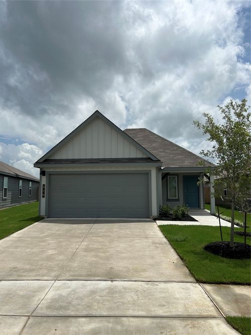 310 Pickel Dr, Rockdale, TX, 76567-2404 | Card Image