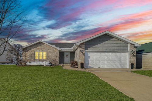 608 Sunflower Ln, Dyer, IN, 46311 | Card Image