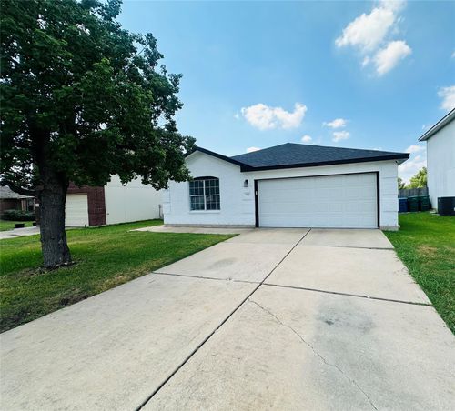 602 Lavaca Loop, Elgin, TX, 78621-5984 | Card Image