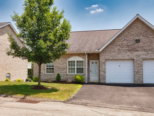 25-25 Elena Ave, Lower Burrell, PA, 15068-9749 | Card Image